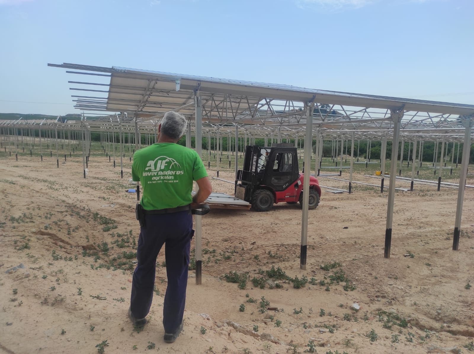 instalacion de placas solares sin licencia